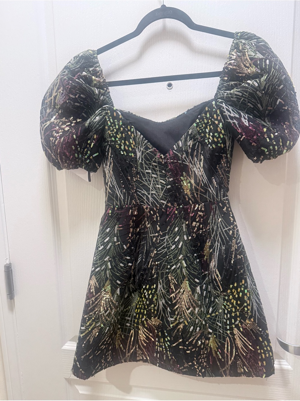 Helsi Cynthia Sequin Floral Appliqué Minidress in Black Multi size XS NWT - Picture 3 of 5